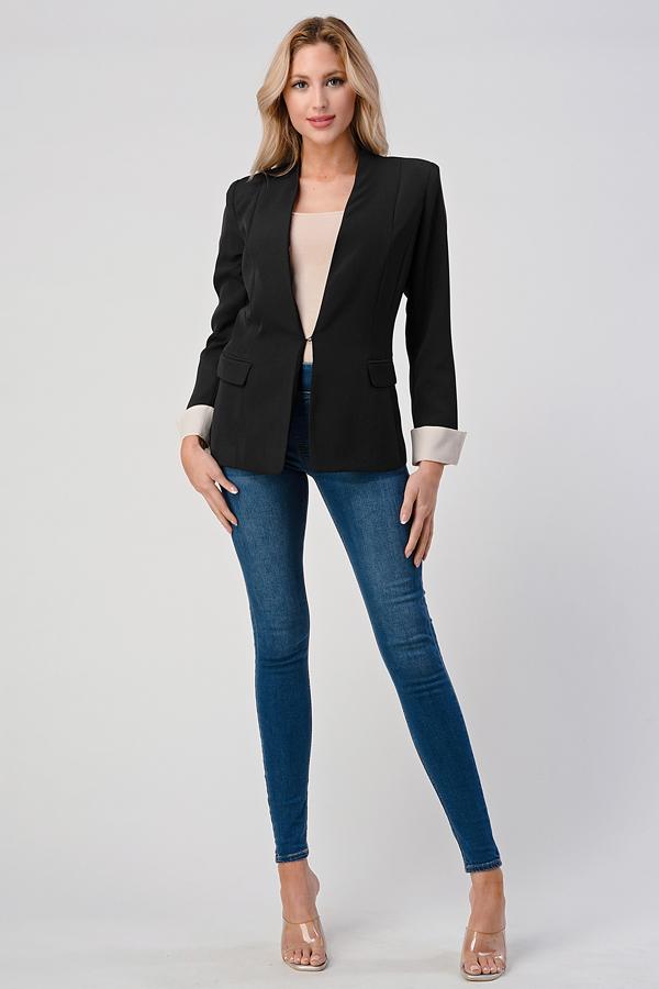 Women fashion blazer with collarless